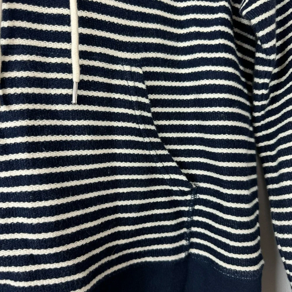 J Crew Hoodie Pullover Sweatshirt Sweater Striped Print Navy Blue Ivory Terry - Picture 6 of 9